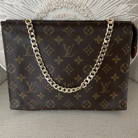 Louis Vuitton Accessories - Louis Vuitton Monogram bag